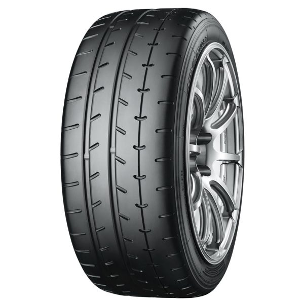 A052 - 225/40 R 18