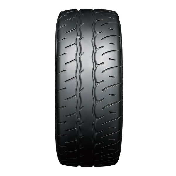 AD09 - 235/45 R 17 - Imagen 3