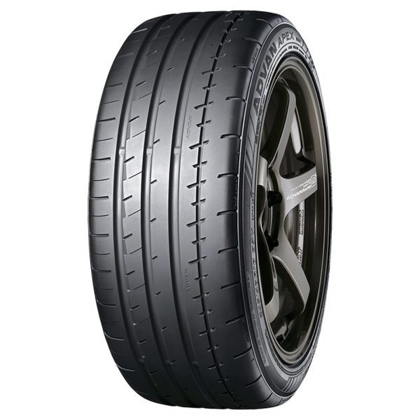 V601 - 275/35 R 20